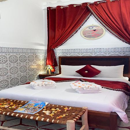 Riad Lazord De Marrakech Entier مراكش المظهر الخارجي الصورة