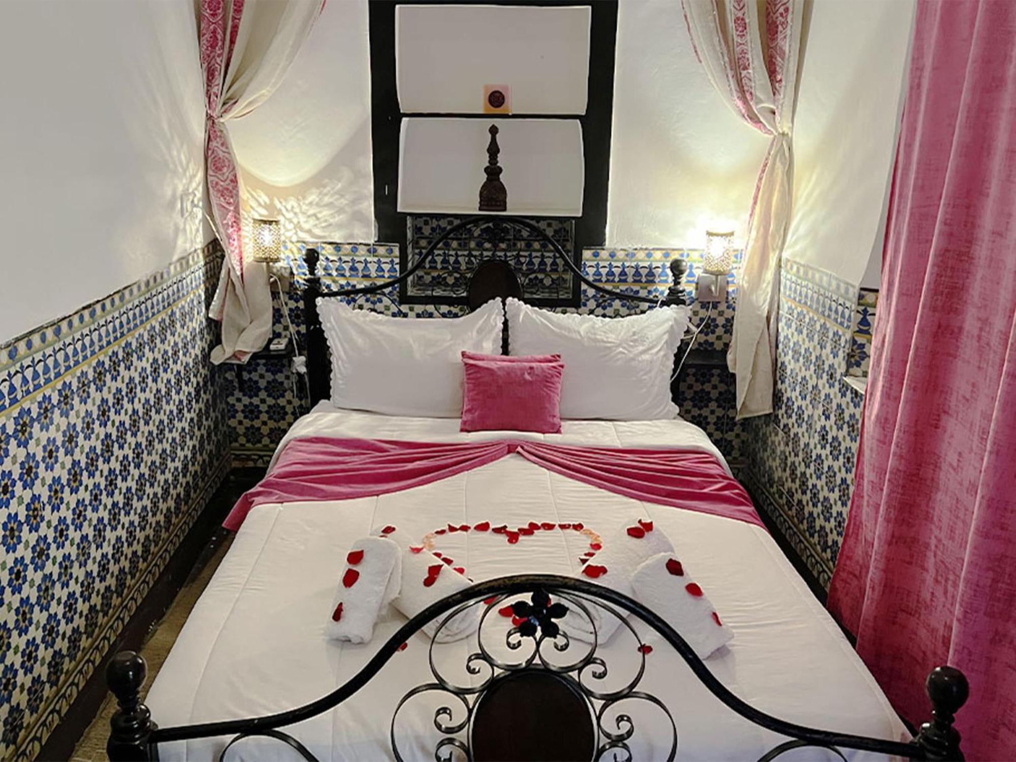 Riad Lazord De Marrakech Entier مراكش المظهر الخارجي الصورة