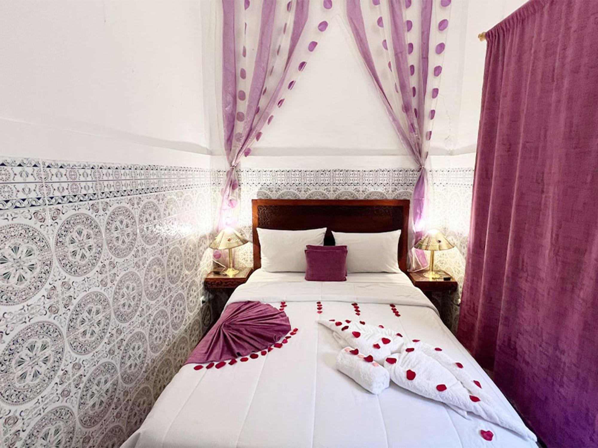 Riad Lazord De Marrakech Entier مراكش المظهر الخارجي الصورة
