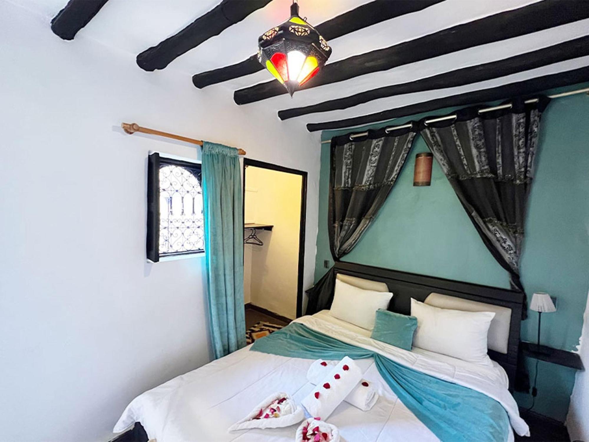 Riad Lazord De Marrakech Entier مراكش المظهر الخارجي الصورة