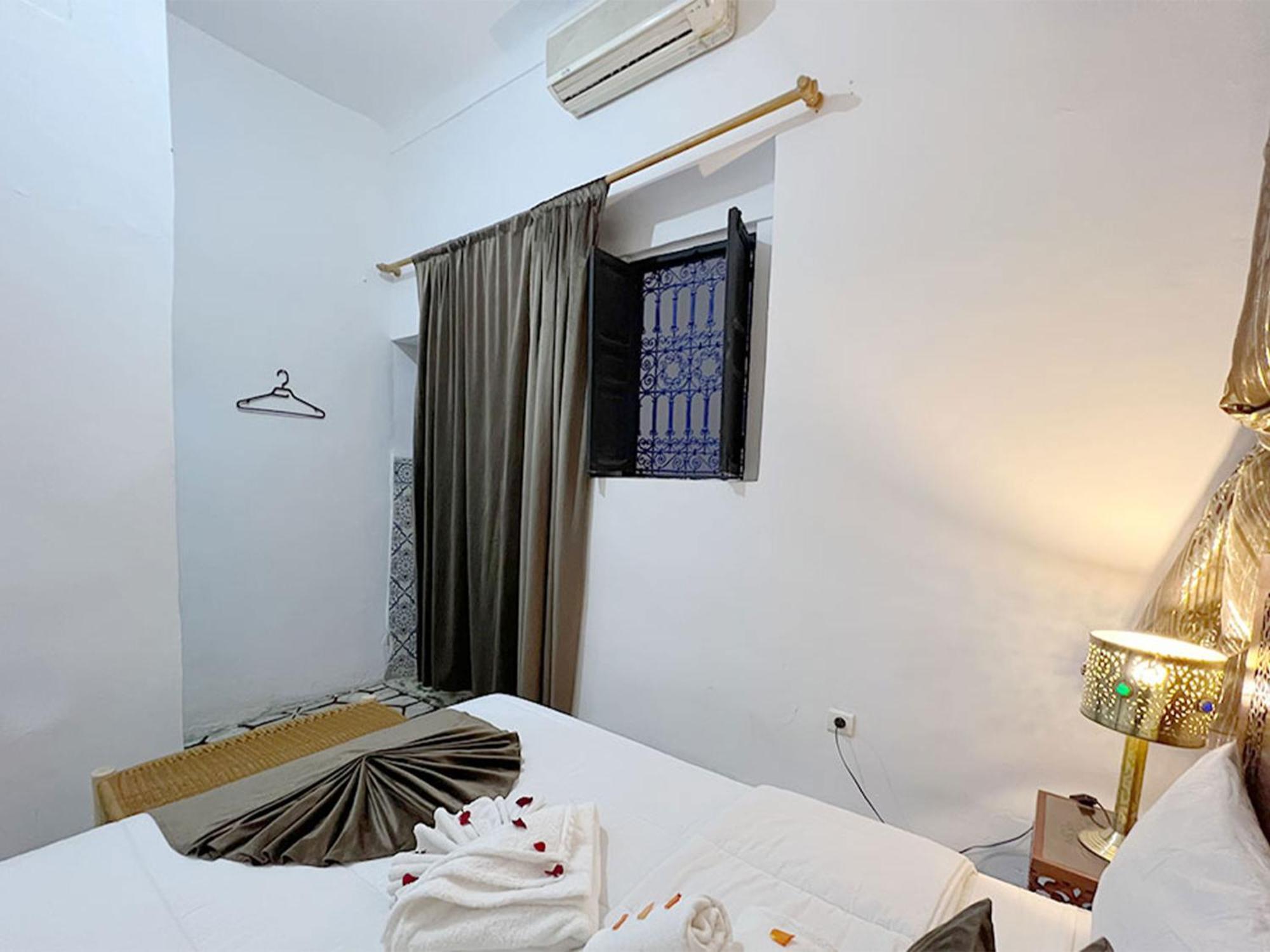 Riad Lazord De Marrakech Entier مراكش المظهر الخارجي الصورة