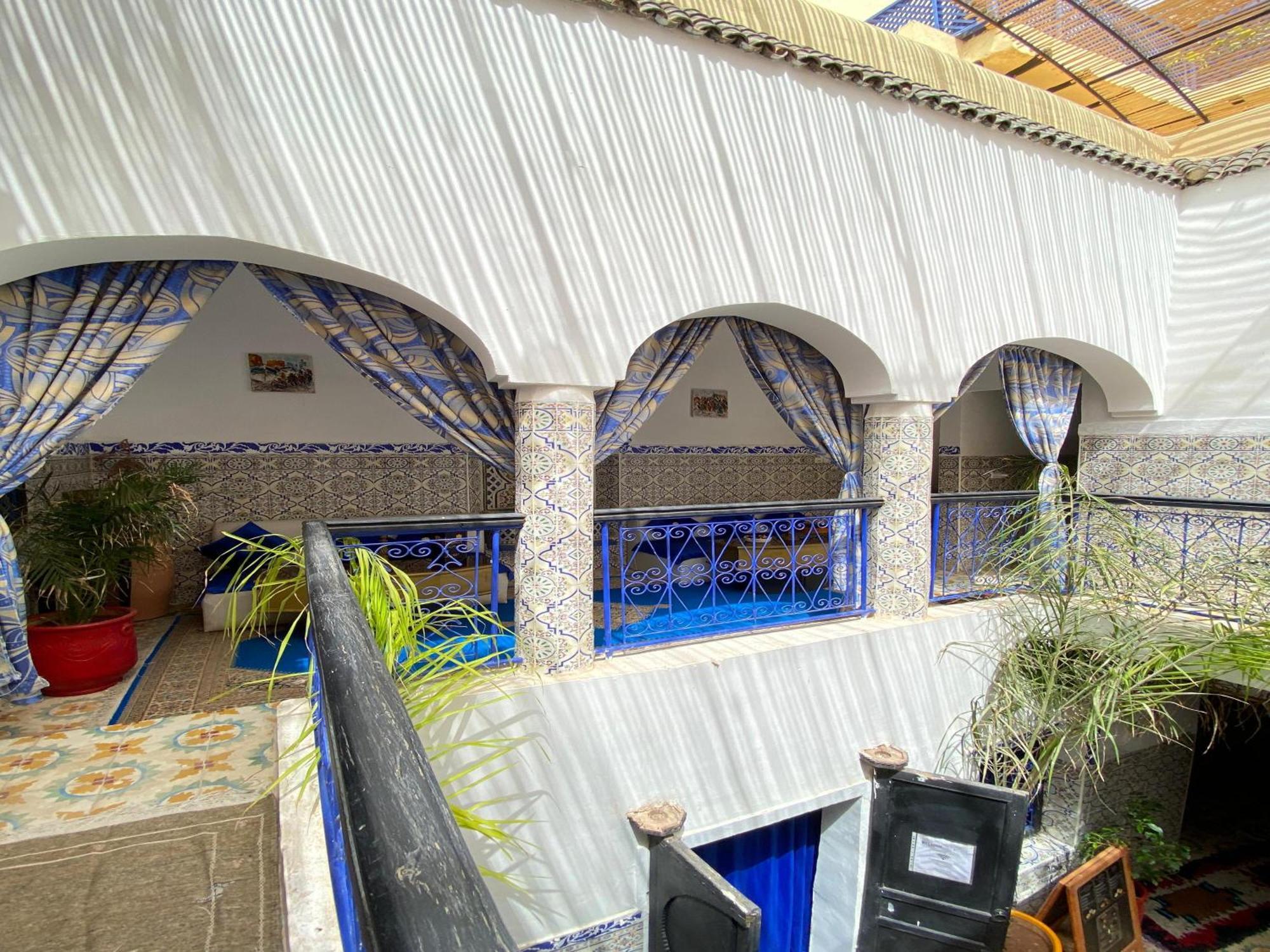 Riad Lazord De Marrakech Entier مراكش المظهر الخارجي الصورة