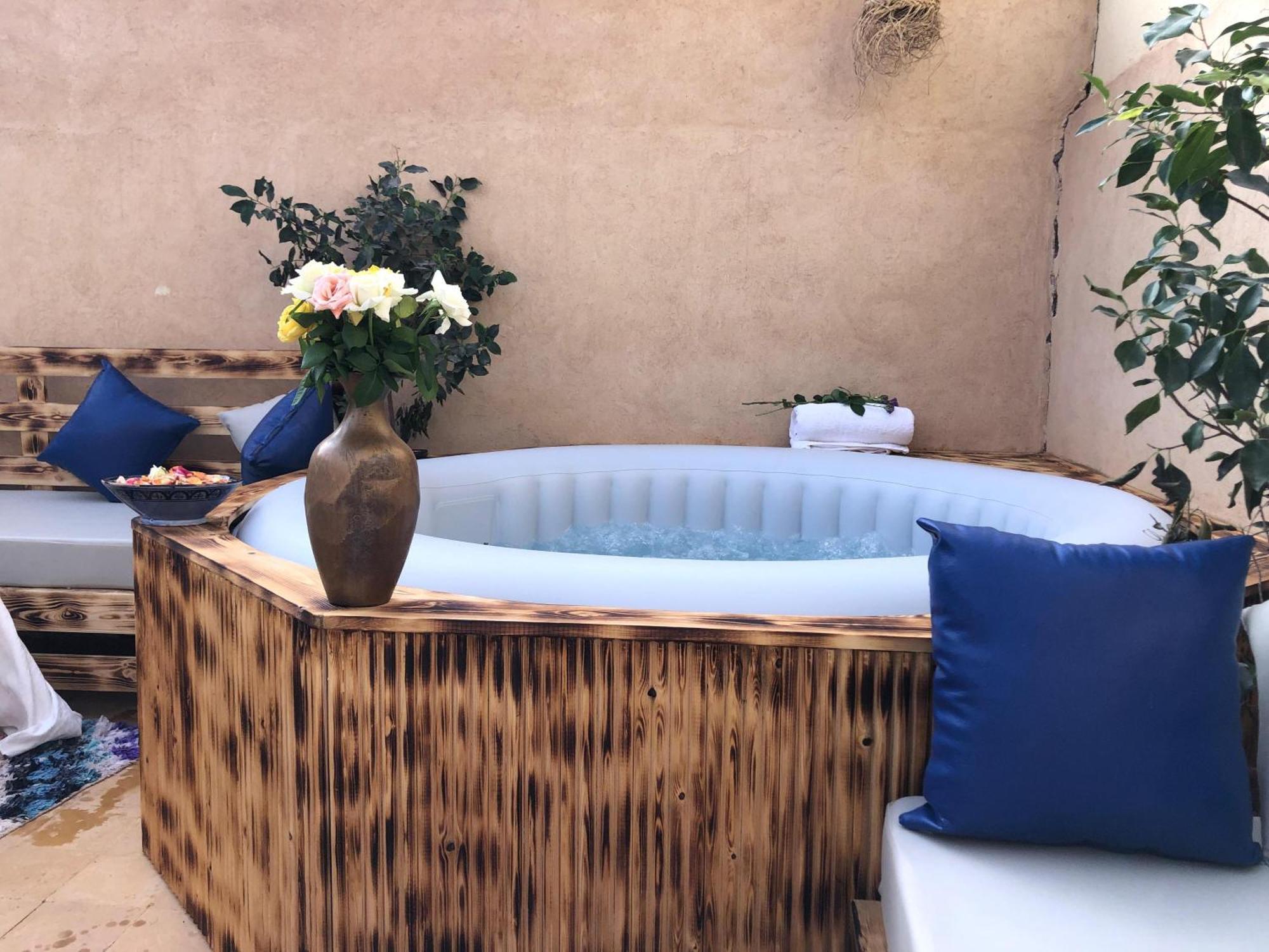 Riad Lazord De Marrakech Entier مراكش المظهر الخارجي الصورة