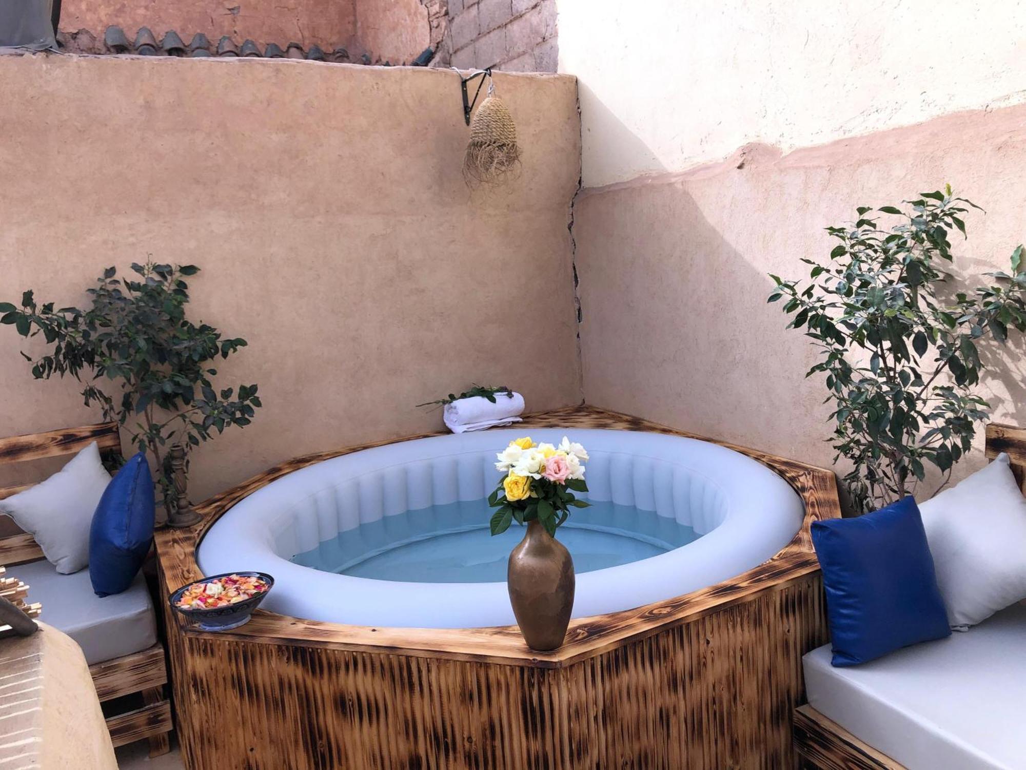 Riad Lazord De Marrakech Entier مراكش المظهر الخارجي الصورة