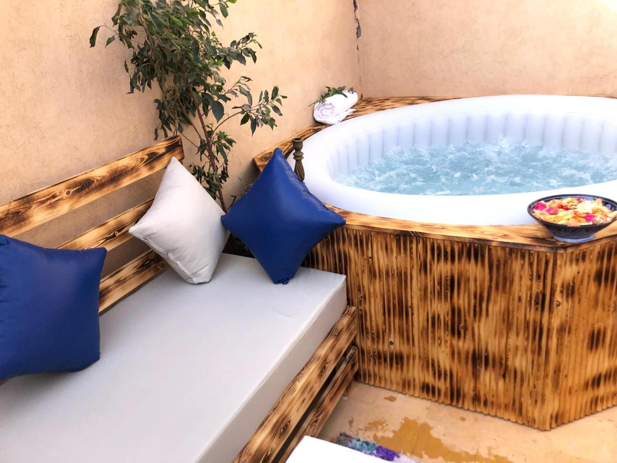 Riad Lazord De Marrakech Entier مراكش المظهر الخارجي الصورة
