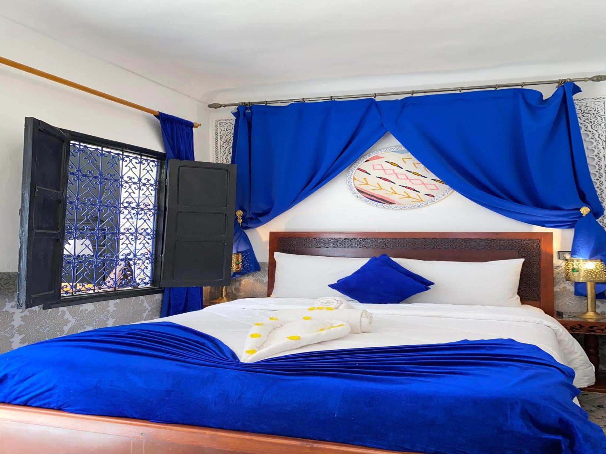 Riad Lazord De Marrakech Entier مراكش المظهر الخارجي الصورة